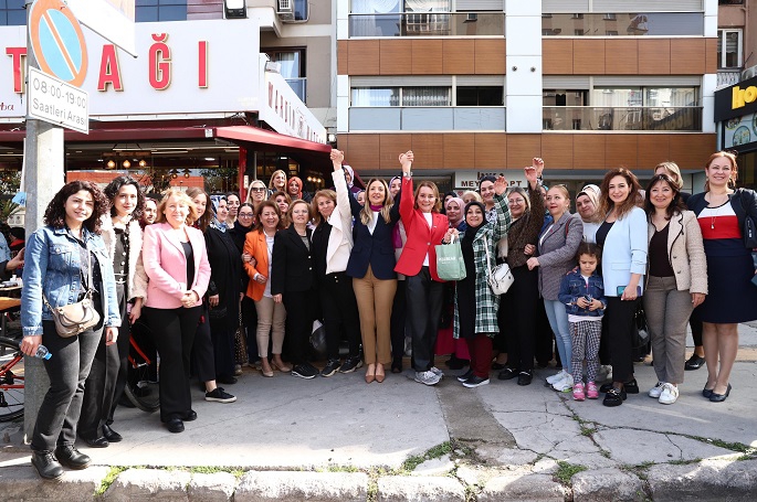 CHP Konak Adayı Mutlu’dan Eşrefpaşa ve Kordon çıkarması