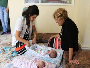 Büyükşehir Hoş geldin bebek Dedi