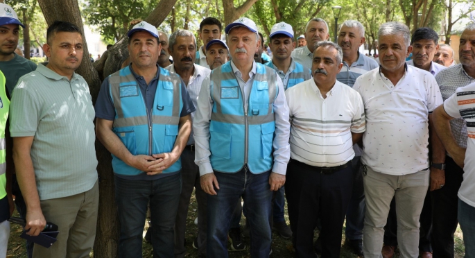 Yunusemreli Çevreciler Fevzi Çakmak'ta 