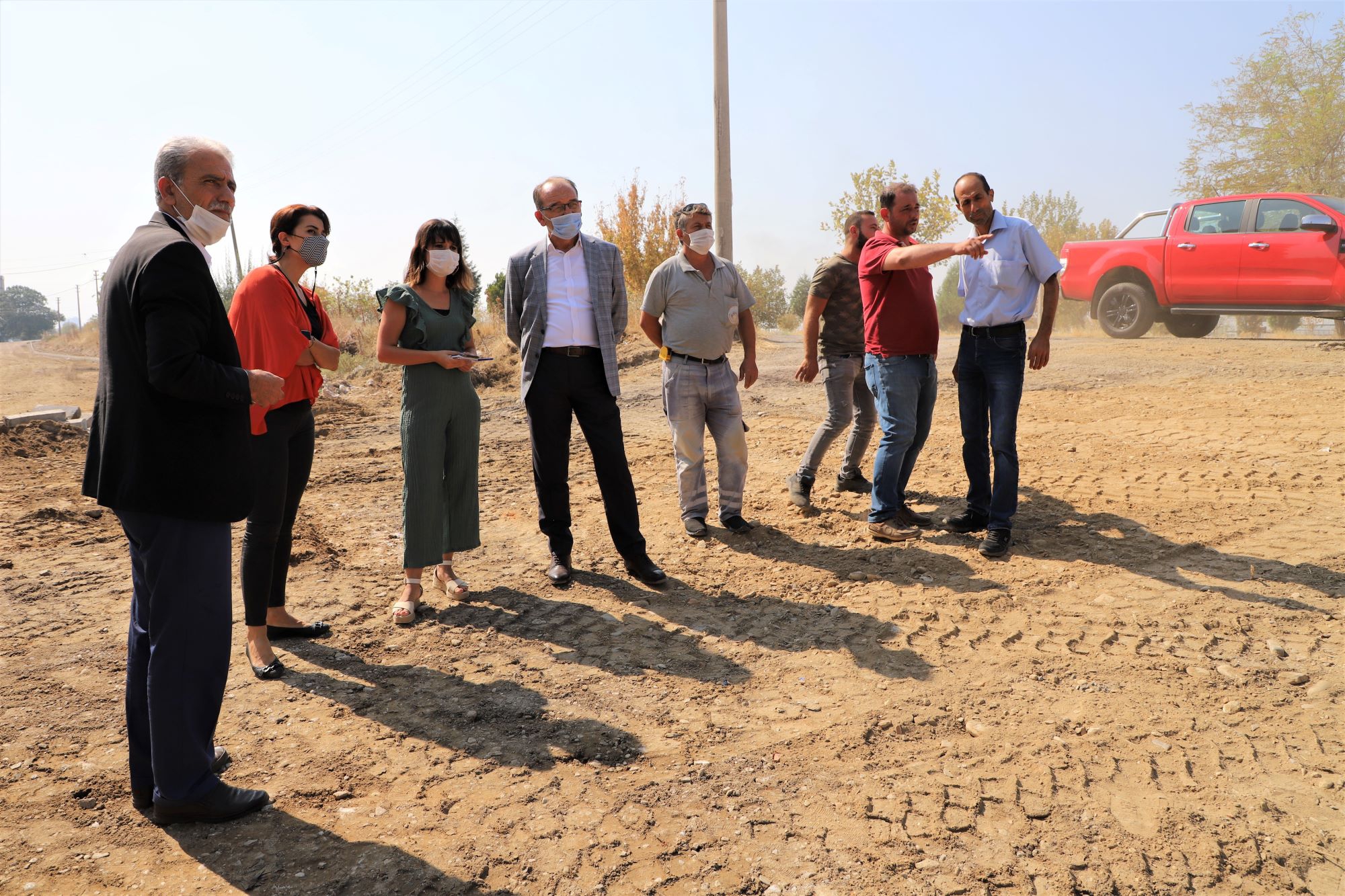 Başkan Çetin Akın Setüstü Sokak’ta İncelemelerde Bulundu