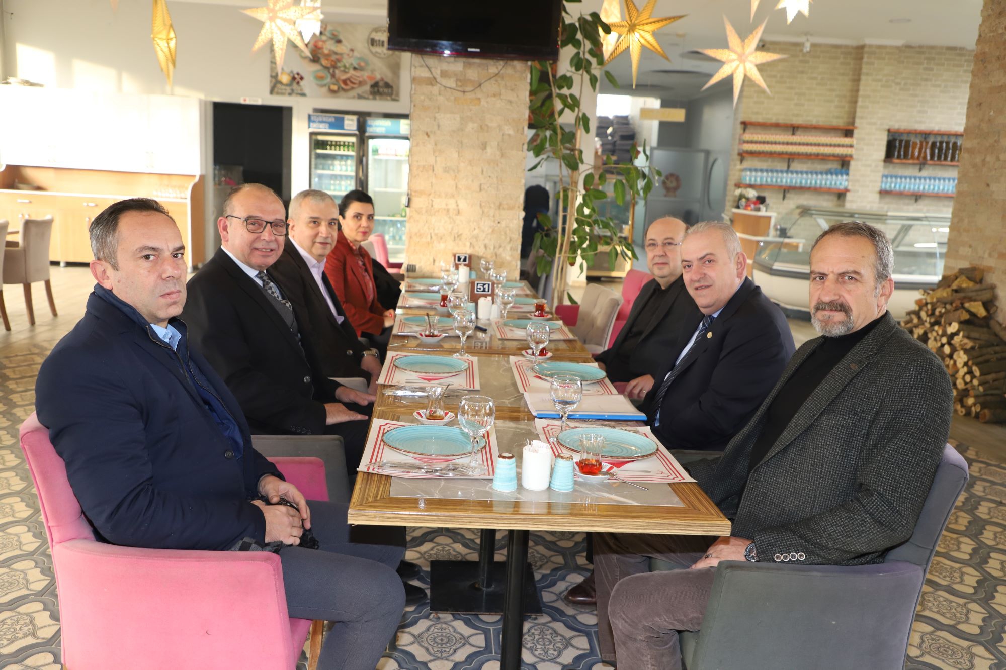 TOSB’yi Ziyaret Eden Başkan Çetin Akın: “Kendi ayakları üzerinde durabilen bir Organize Sanayi Bölgesi oluşturduk”