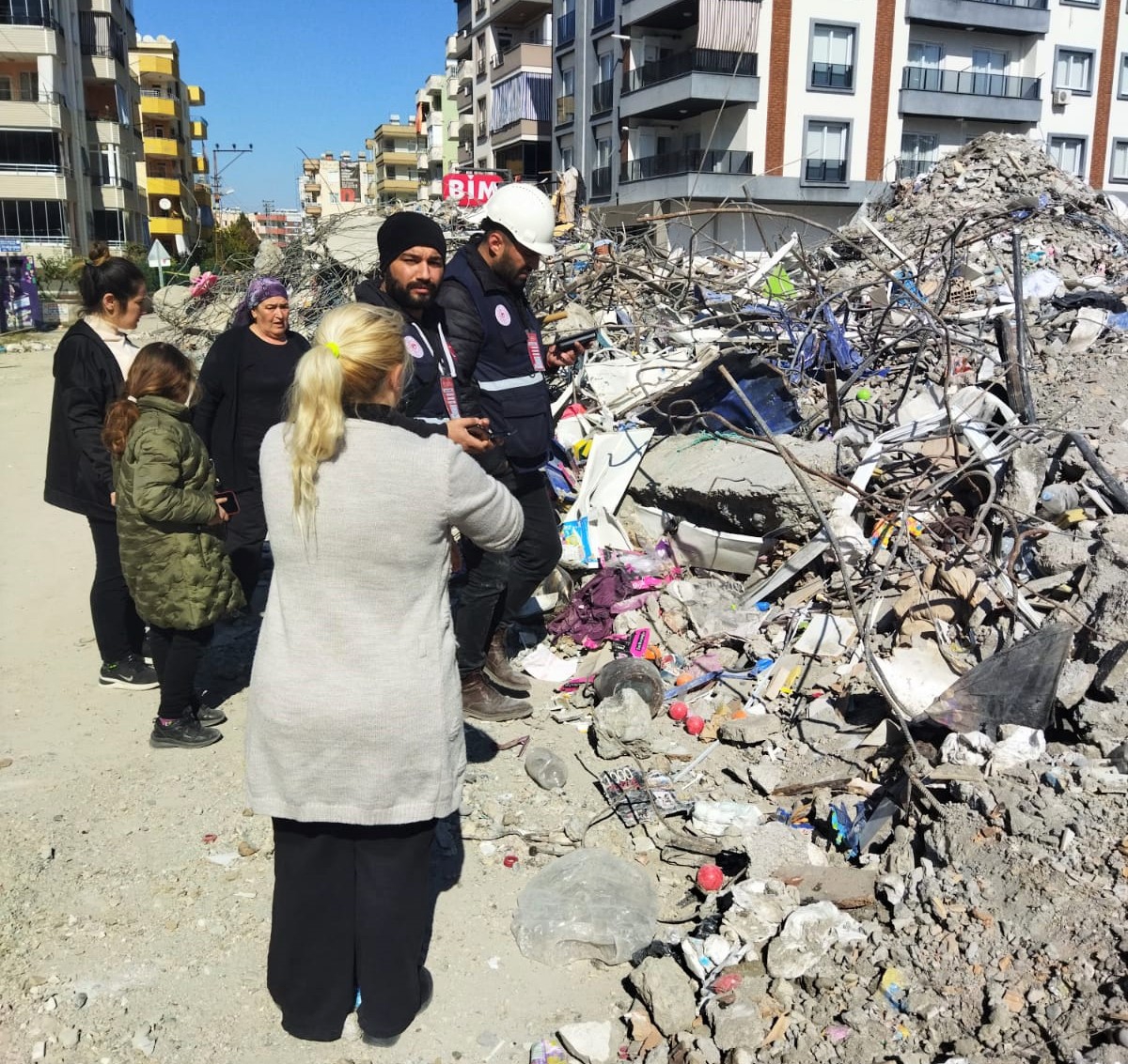 Turgutlu Belediyesi Teknik Ekibi Deprem Bölgesinde